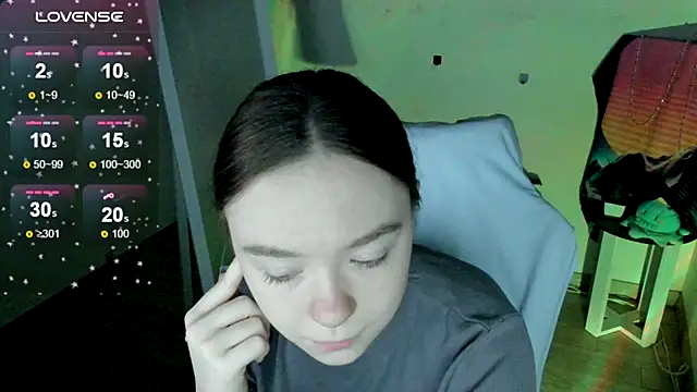 Florence meow online show from 10-04-25, 03:37