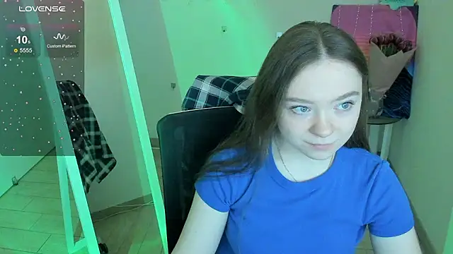 Florence meow online show from 03-27-26, 07:36