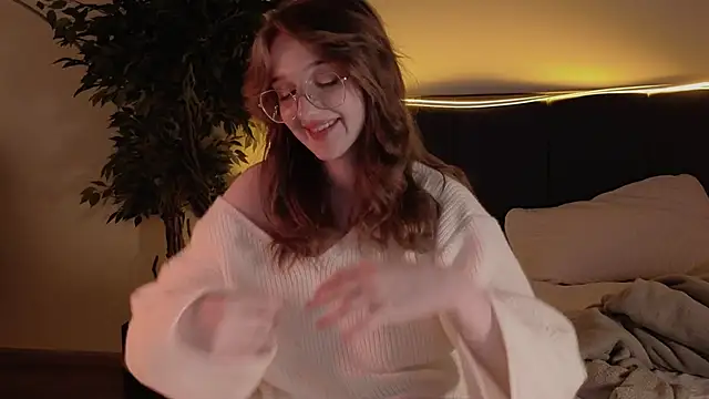 ELLIEJAY online show from 12-06-24, 09:02