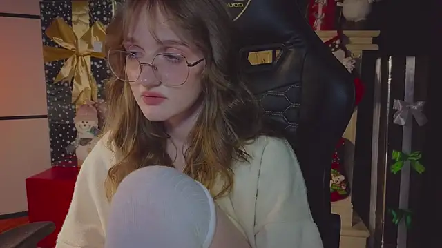 ELLIEJAY online show from 12-08-24, 02:39