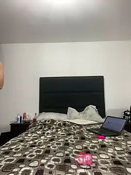 milangym127 online show from 03-21-25, 05:00