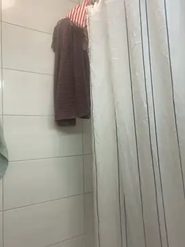 Elrubiolargo online show from 12-25-24, 02:13