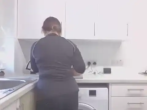 magical mia online show from 03-19-25, 09:17