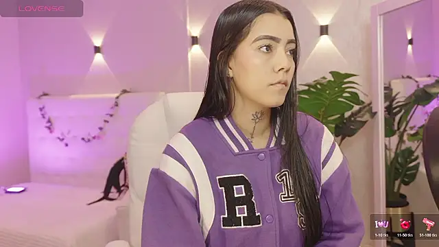 miagomezweb1 online show from 01-16-26, 12:20