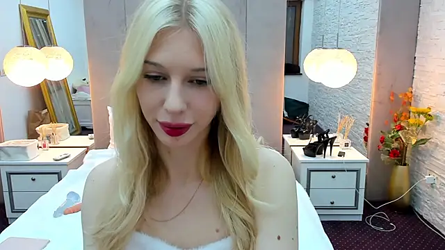 Yanna miana online show from 12-24-24, 05:13