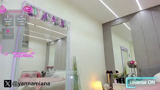 Yanna miana online show from 11-25-25, 07:08