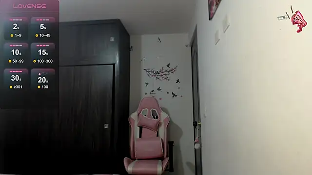 Snapshot of Mindy_James1 chatting on 04-10-26, 09:36 Mindy James1 online show from 04-10-26, 09:36