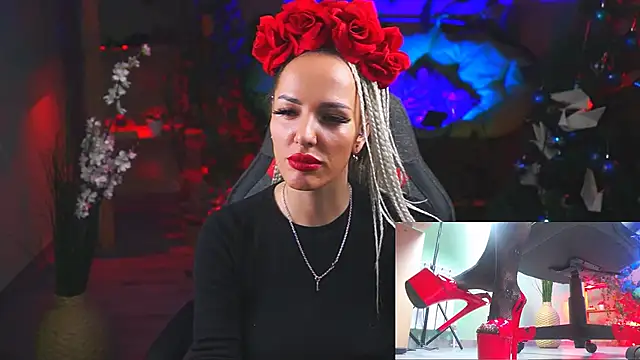 MonicaMaxwel online show from 01-17-25, 01:13