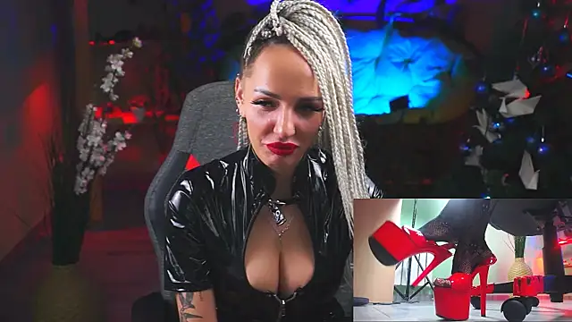 MonicaMaxwel online show from 01-17-25, 04:47