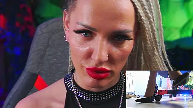 MonicaMaxwel online show from 01-20-25, 03:39
