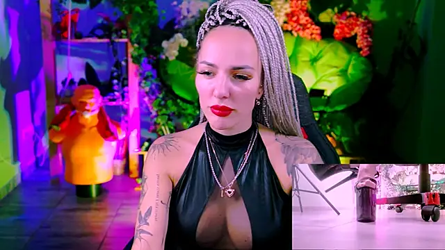 MonicaMaxwel online show from 01-09-26, 10:51