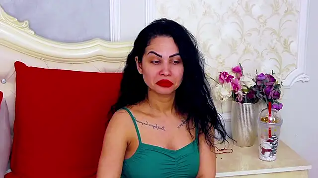 HeidiLust online show from 01-29-25, 06:33