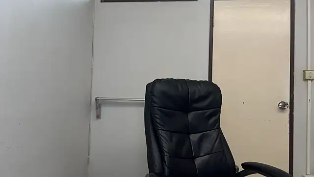 SassyJessi online show from 03-10-26, 04:06