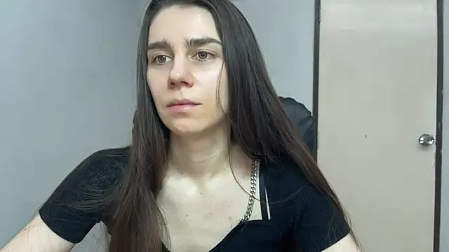 SassyJessi online show from 06-19-26, 04:17