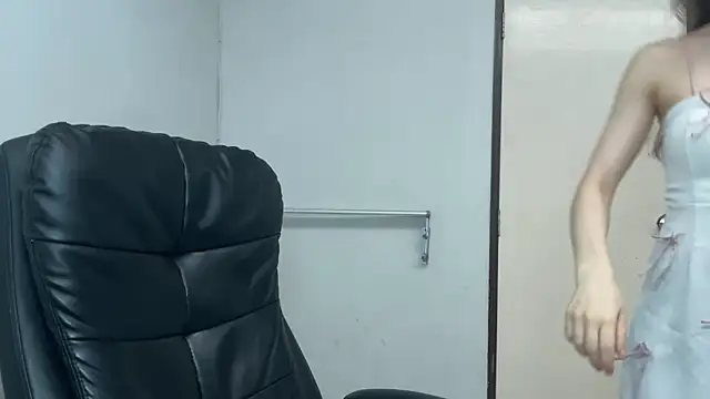 SassyJessi online show from 06-24-26, 04:11