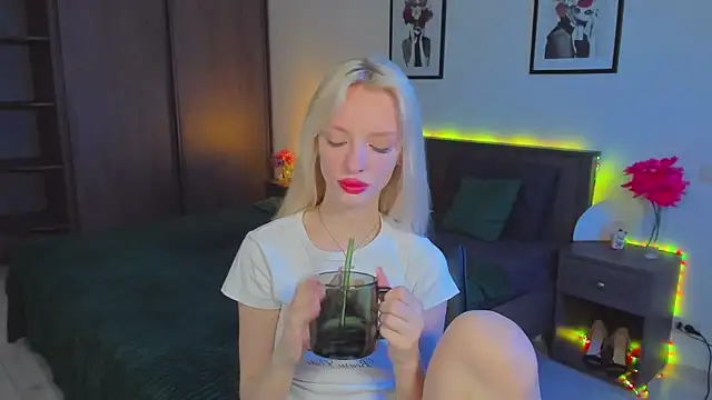 AleksaBlonde online show from 01-25-25, 11:34