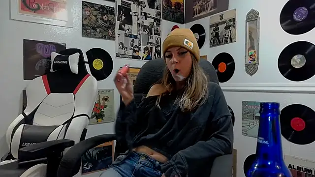 molly witha chance online show from 01-19-25, 12:17