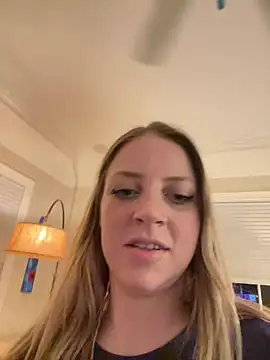 molly witha chance online show from 01-31-25, 12:06