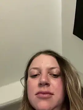 molly witha chance online show from 02-06-25, 10:21