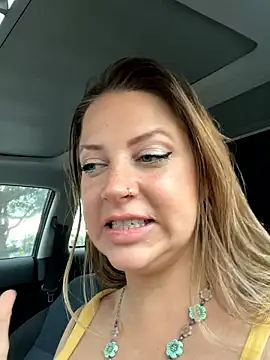 molly witha chance online show from 02-11-26, 10:26