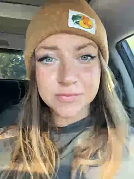 molly witha chance online show from 02-23-26, 02:25