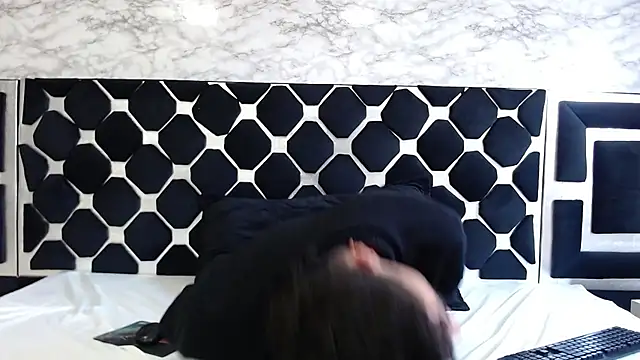 thiago19s online show from 01-14-25, 03:26