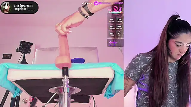 Snapshot of Angelst__ chatting on 10-07-25, 06:54 Angelst online show from 10-07-25, 06:54