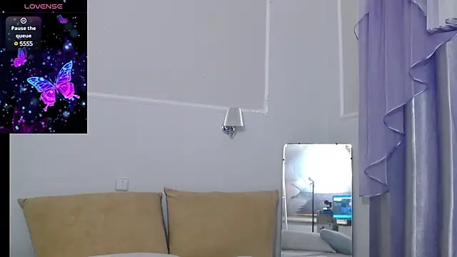 Snapshot of MonicaMelano chatting on 01-15-25, 04:54 MonicaMelano online show from 01-15-25, 04:54