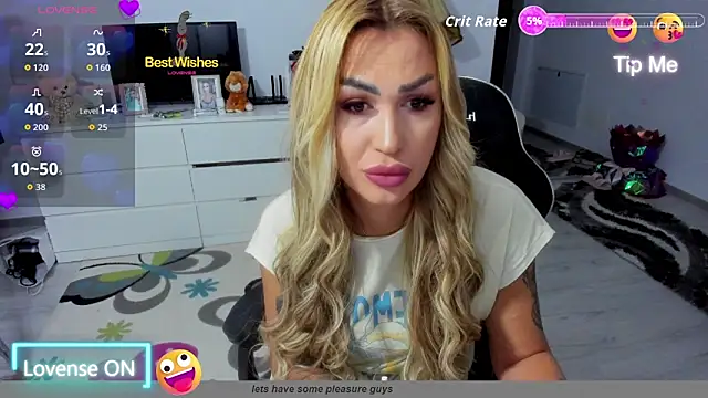 Snapshot of GlossyDiamondX chatting on 09-27-25, 02:38 GlossyDiamondX online show from 09-27-25, 02:38