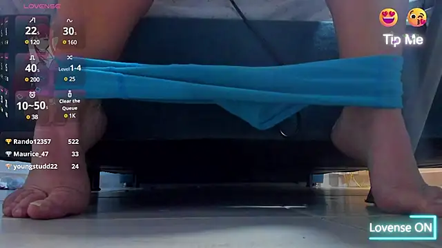 blondehorny69 online show from 02-12-25, 10:46