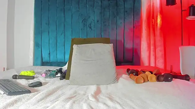 blondehorny69 online show from 11-24-25, 07:24