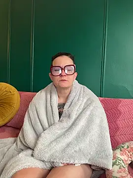 quinnmariexo online show from 03-19-26, 03:49