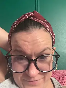 quinnmariexo online show from 05-11-26, 02:45