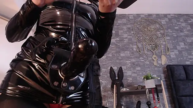 BondageGirl Ks online show from 10-27-25, 01:04