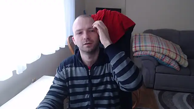 Snapshot of RealManHaveHairy chatting on 01-10-25, 12:15 RealManHaveHairy online show from 01-10-25, 12:15