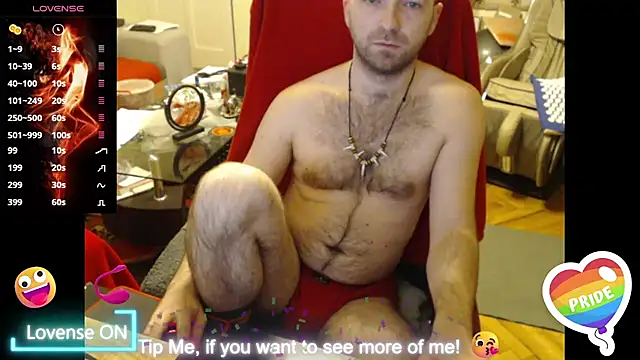 Snapshot of RealManHaveHairy chatting on 03-11-25, 07:25 RealManHaveHairy online show from 03-11-25, 07:25