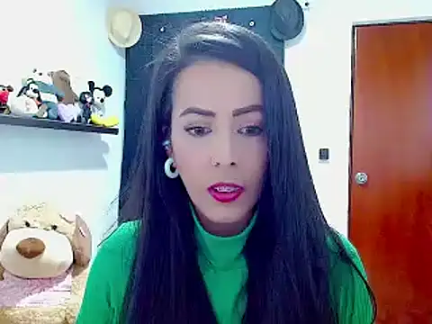 ella peck online show from 12-22-24, 01:12