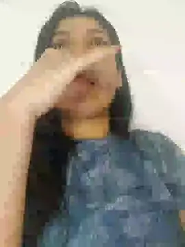 Sophie-hatter online show from 01-22-25, 10:37