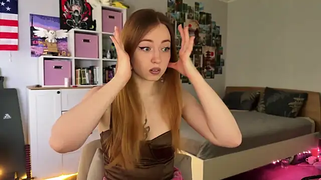 LinaWitch online show from 04-02-26, 12:58