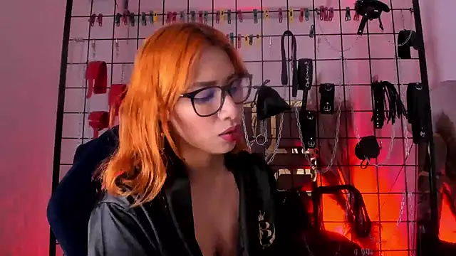 Snapshot of charrlotte_quinn chatting on 02-13-25, 08:24 charrlotte quinn online show from 02-13-25, 08:24