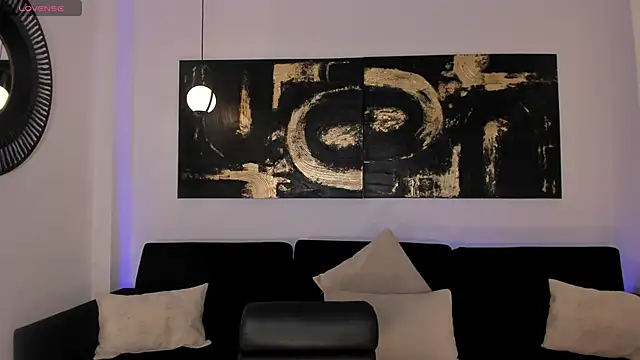 MollySundersX online show from 02-09-25, 11:25