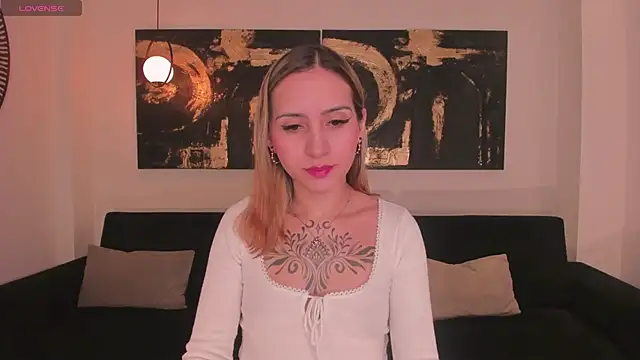 MollySundersX online show from 01-12-26, 12:05