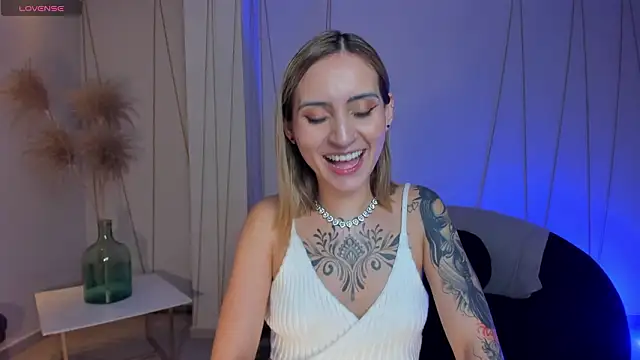 MollySundersX online show from 02-26-26, 09:03