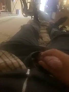 Snapshot of Arez333 chatting on 04-03-26, 06:00 Arez333 online show from 04-03-26, 06:00