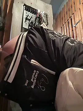 czruz online show from 02-17-25, 01:10