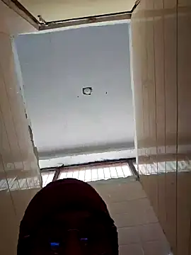 hot boy 0 0 online show from 12-19-24, 04:02