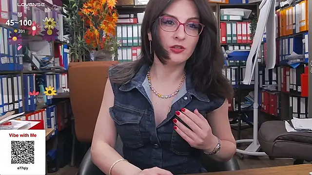 Snapshot of classyladyrellax chatting on 03-04-26, 11:38 classyladyrellax online show from 03-04-26, 11:38