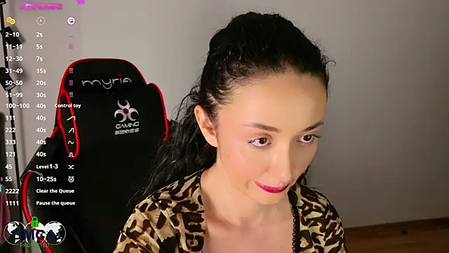 Snapshot of KatherineRyder chatting on 01-08-25, 04:22 KatherineRyder online show from 01-08-25, 04:22