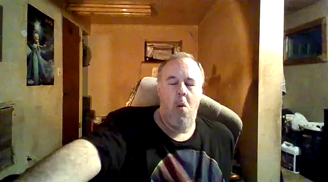 Nightshade7712 online show from 12-24-24, 10:28