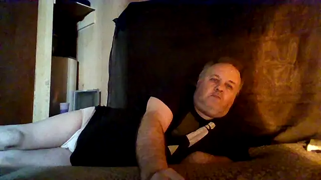 Nightshade7712 online show from 11-05-25, 06:57